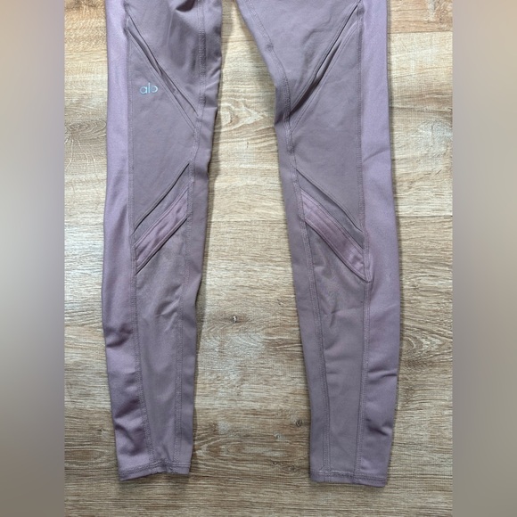 ALO Yoga Epic High Waist Leggings Rose Quartz Pink Size XS - Picture 9 of 13